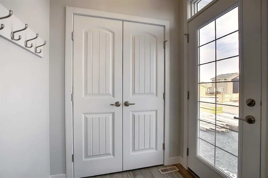 434 River Avenue — photo 3