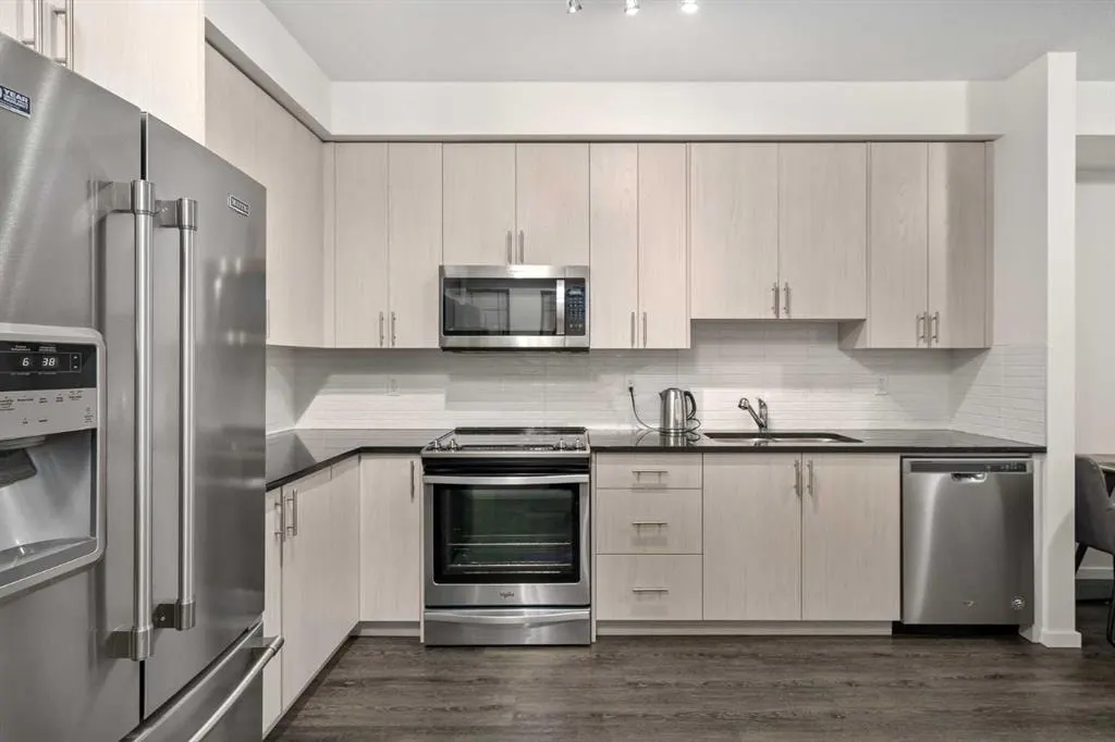 151 Legacy Main Street SE #5201 — photo 2