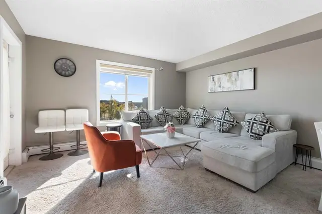 5 Saddlestone Way NE #312