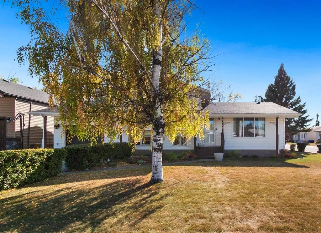 5445 56 Street — photo 3