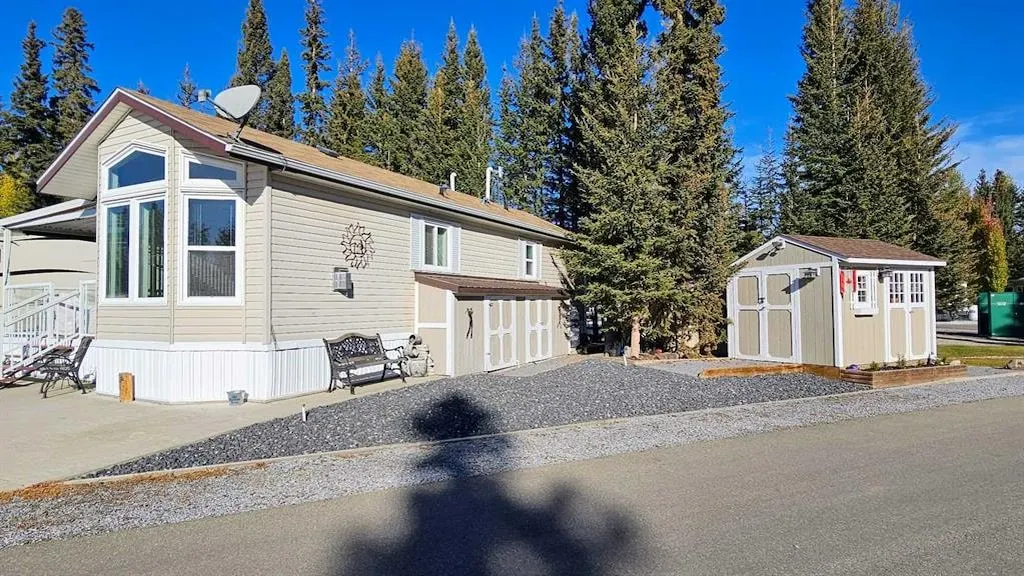 32351 Range Road 55 #28 — photo 3