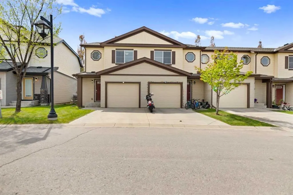 81 Copperpond Landing SE — photo 2