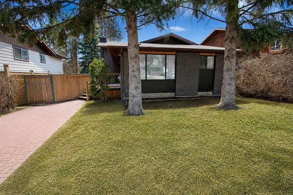 107 Greig Drive — photo 1