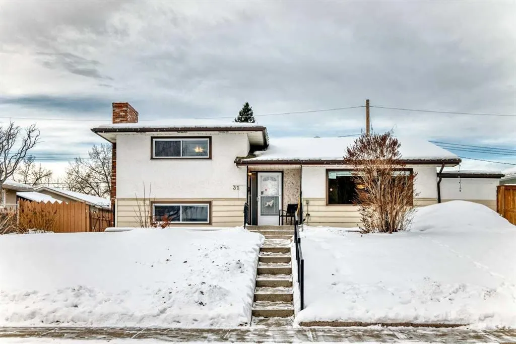 31 Fenton Road SE — photo 1