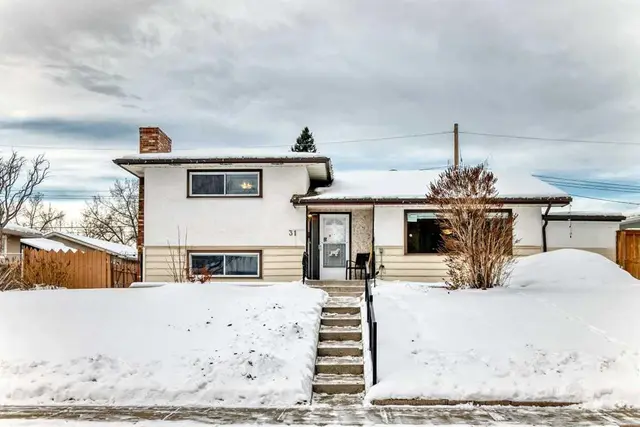 31 Fenton Road SE