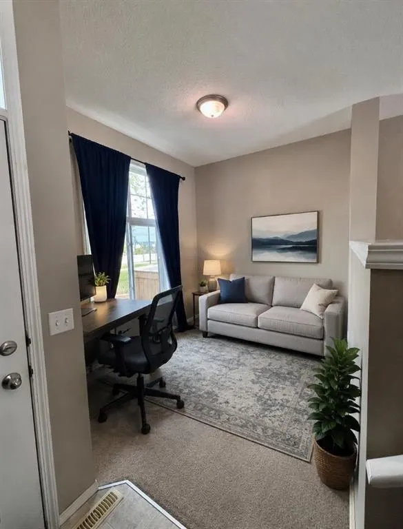 205 Mckenzie Towne Gate SE — photo 1