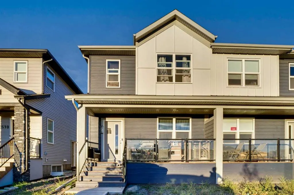 514 Wolf Willow Boulevard SE — photo 2