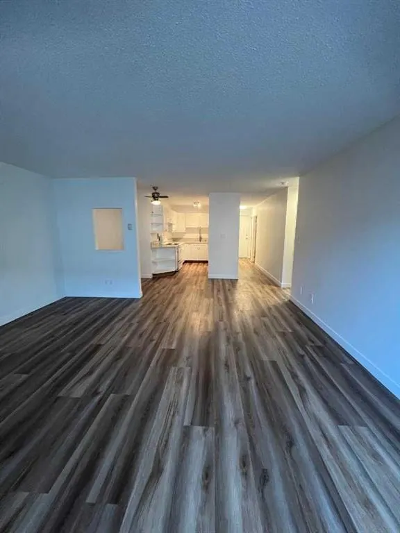 1234 14 Avenue SW #404 — photo 3