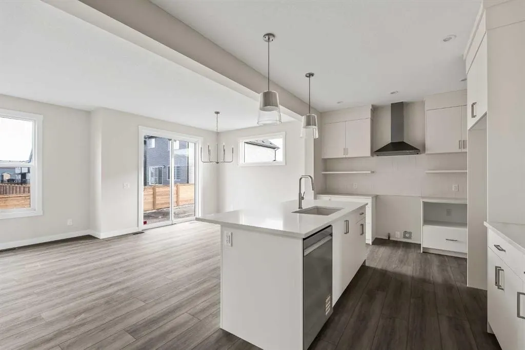 1241 Chinook Winds Circle SW — photo 3