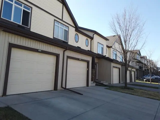 337 COPPERPOND Landing SE
