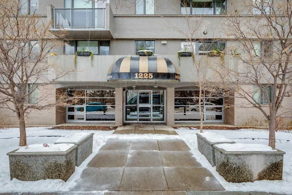 1225 15 Avenue SW #305 — photo 2