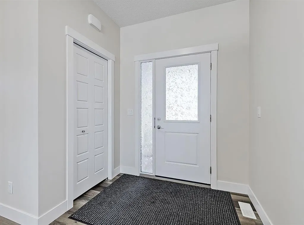 125 Westview Drive — photo 2