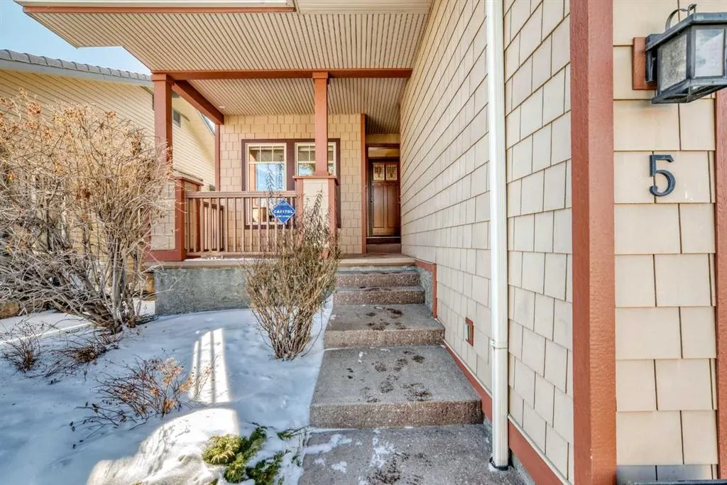 5 Bridle Estates Road SW — photo 2