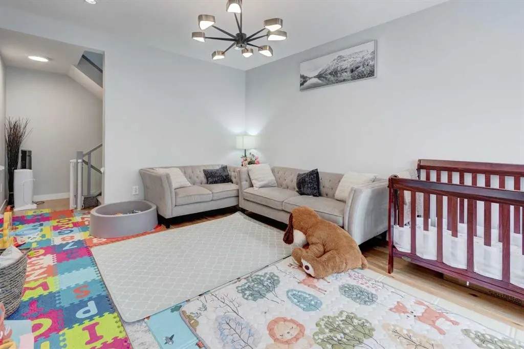 408 27 Avenue NE #107 — photo 3