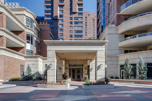 600 Princeton Way SW #702