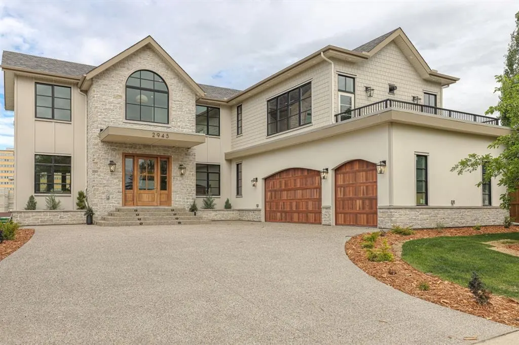 2945 Toronto Crescent NW — photo 3