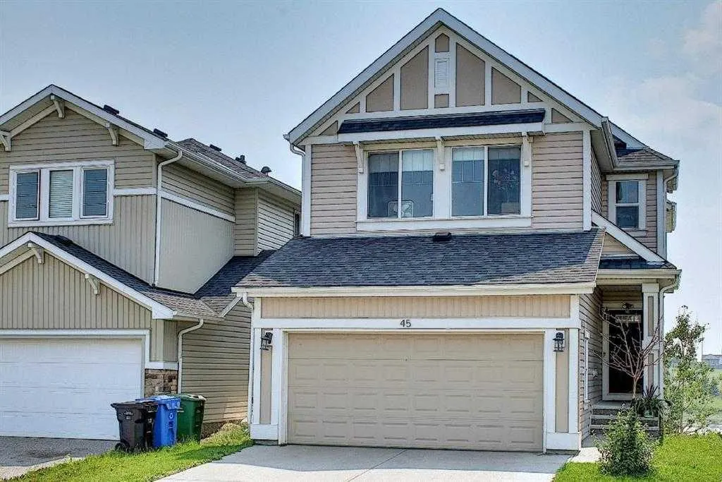 45 Redstone Drive NE — photo 2
