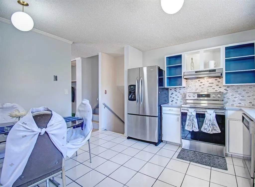6307 Thornaby Way NW — photo 3