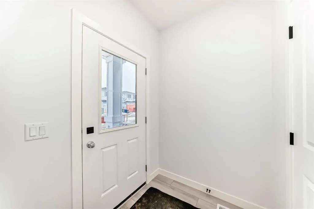 48 Monarch Bend — photo 3