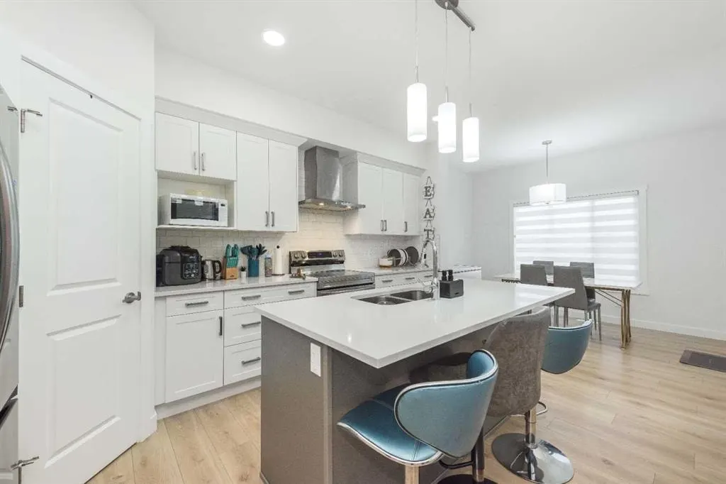 308 Sora Terrace SE — photo 3