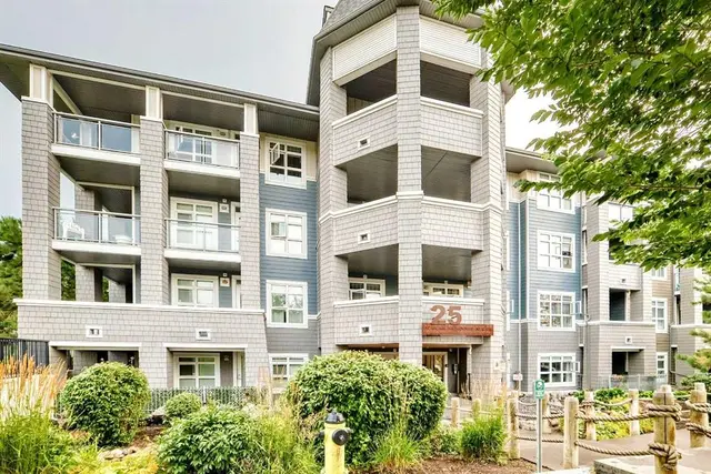 25 Auburn Meadows Avenue SE #426