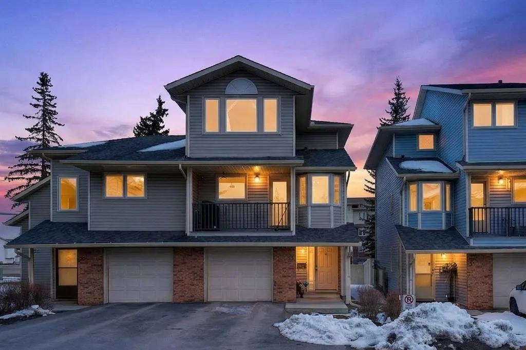 53 Millrise Lane SW — photo 2