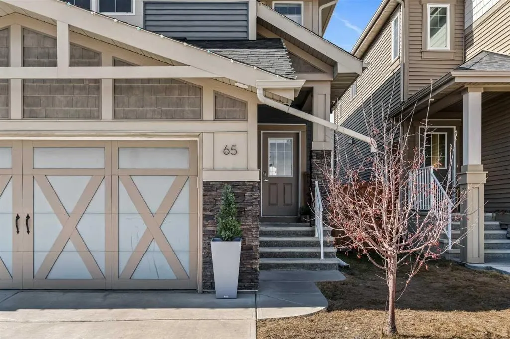 65 Sunrise Crescent — photo 3