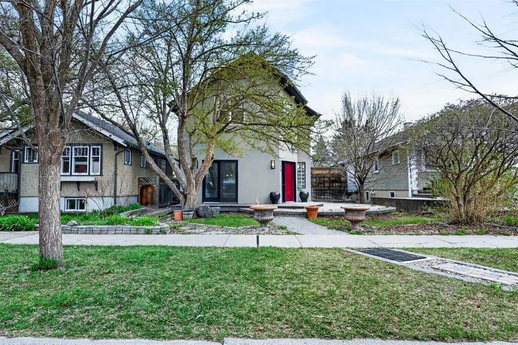 714 7 Avenue NE — photo 2