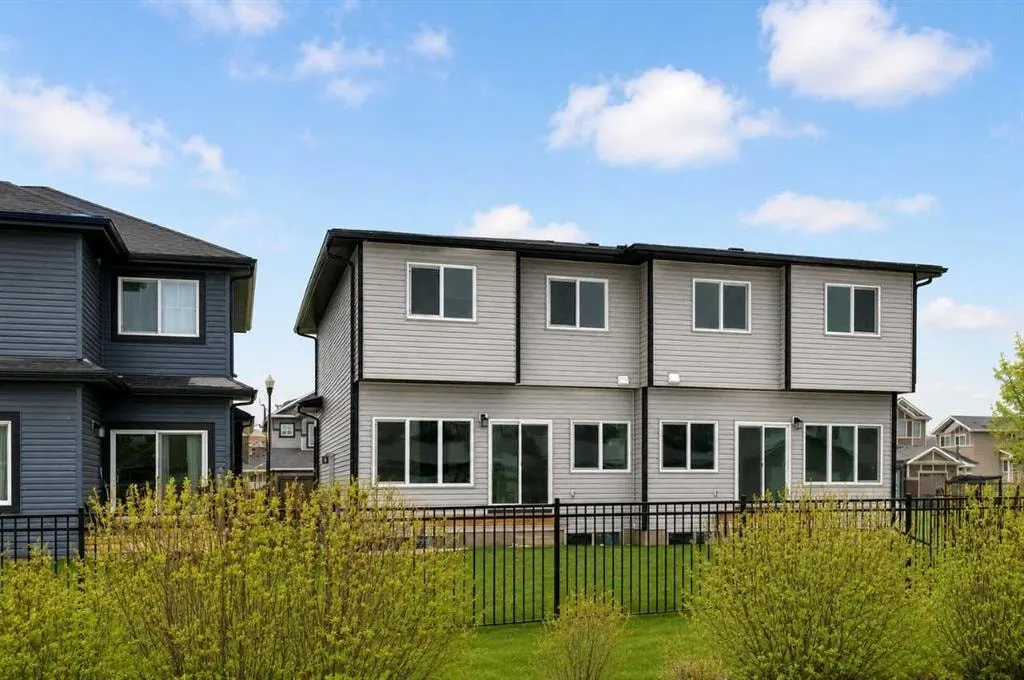 25 Linden Place — photo 2