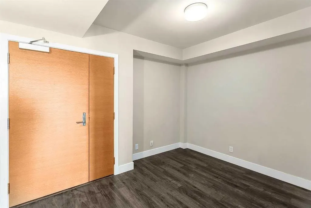 510 6 Avenue SE #2103 — photo 3