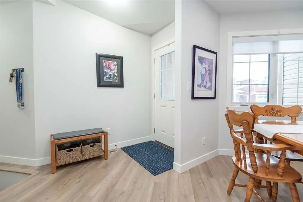 71 Golden Crescent — photo 3