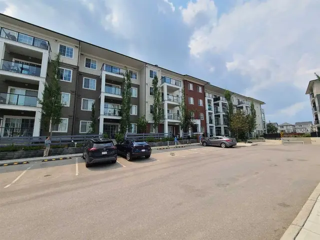 298 Sage Meadows Park NW #1105