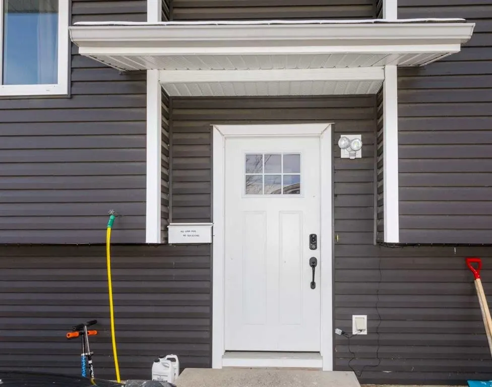 28 Goard Close — photo 3