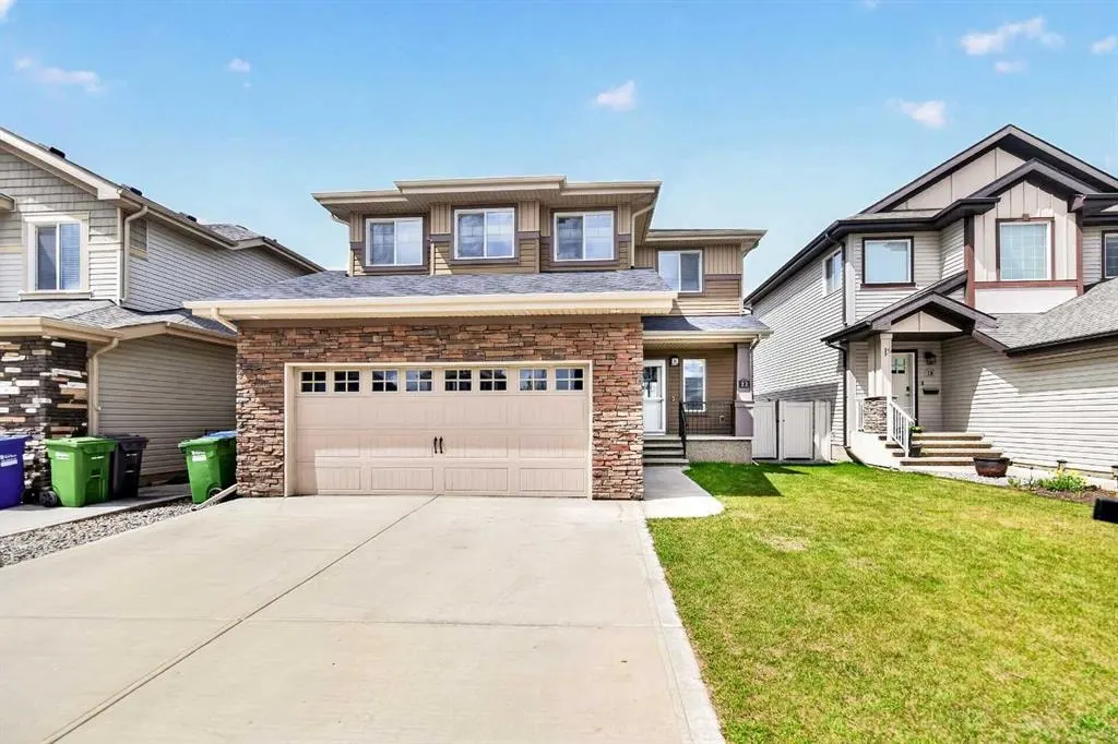22 Caribou Crescent — photo 1