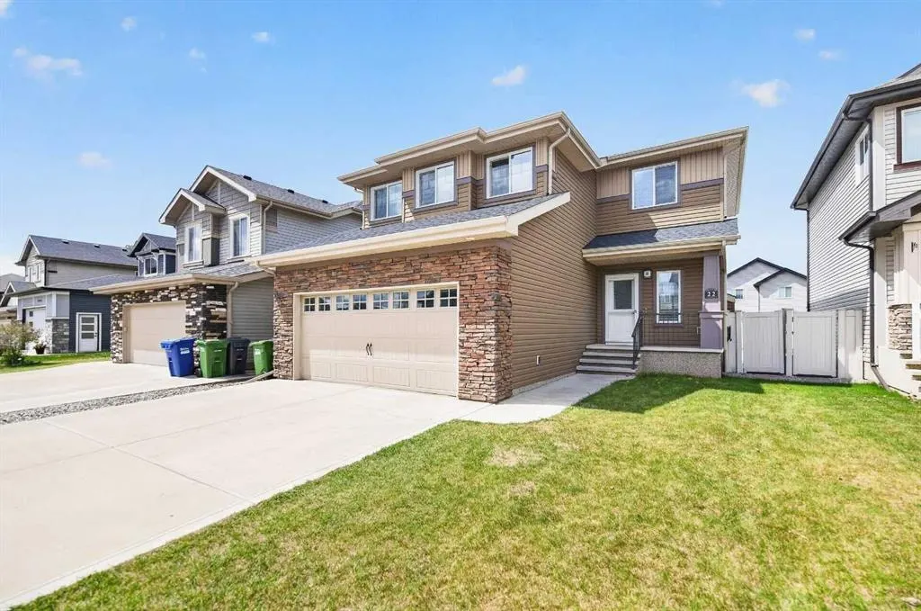 22 Caribou Crescent — photo 3