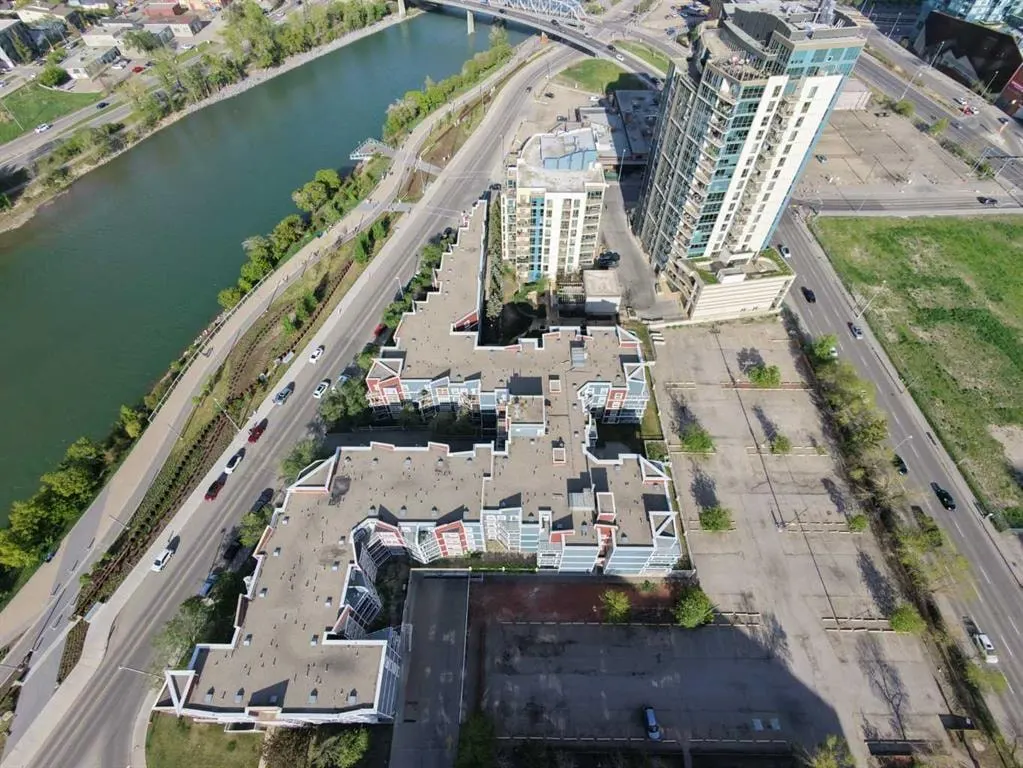 333 Riverfront Avenue SE #209 — photo 3