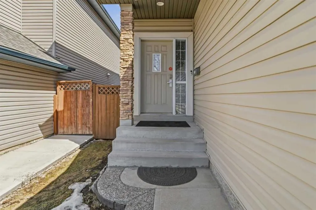 19 Saddleland Drive — photo 3