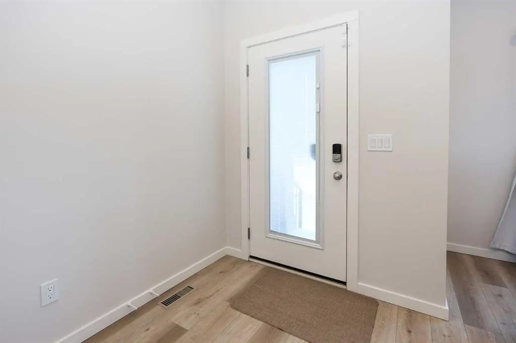 25 Lake Street — photo 3