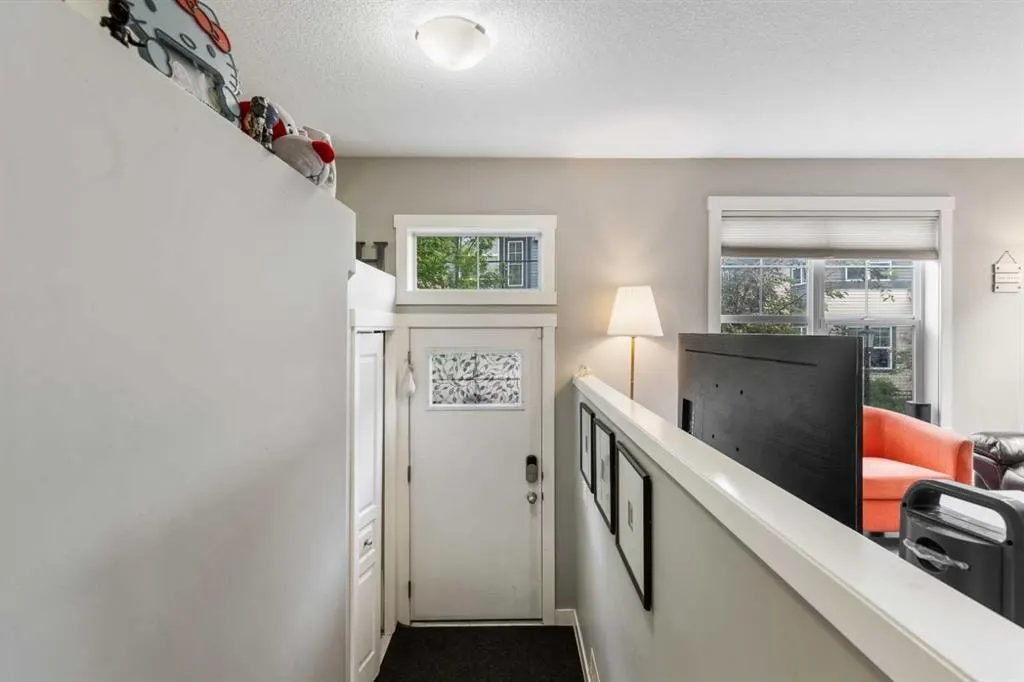 319 Mckenzie Towne Square SE — photo 1