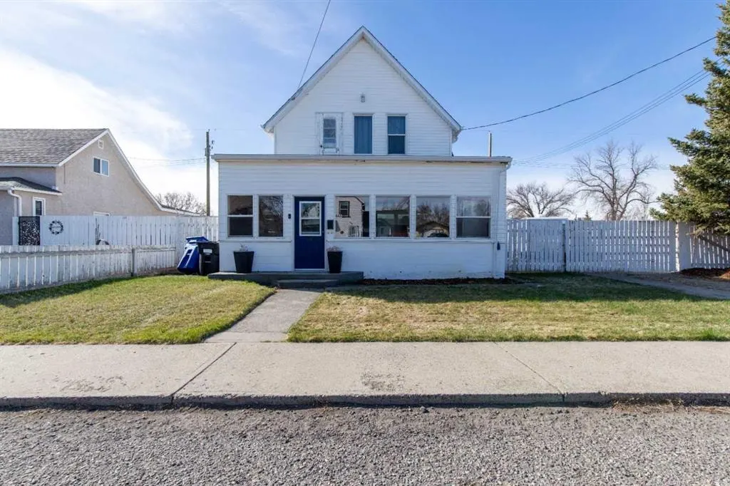 446 21 Street — photo 1