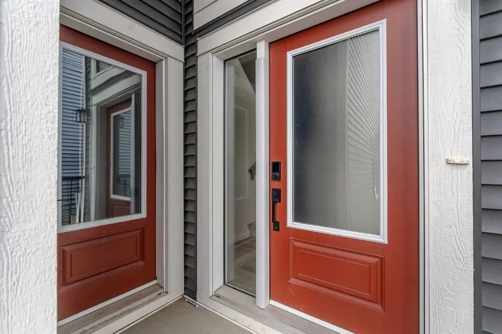 241 HOMESTEAD Terrace NE — photo 3
