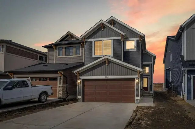 241 HOMESTEAD Terrace NE