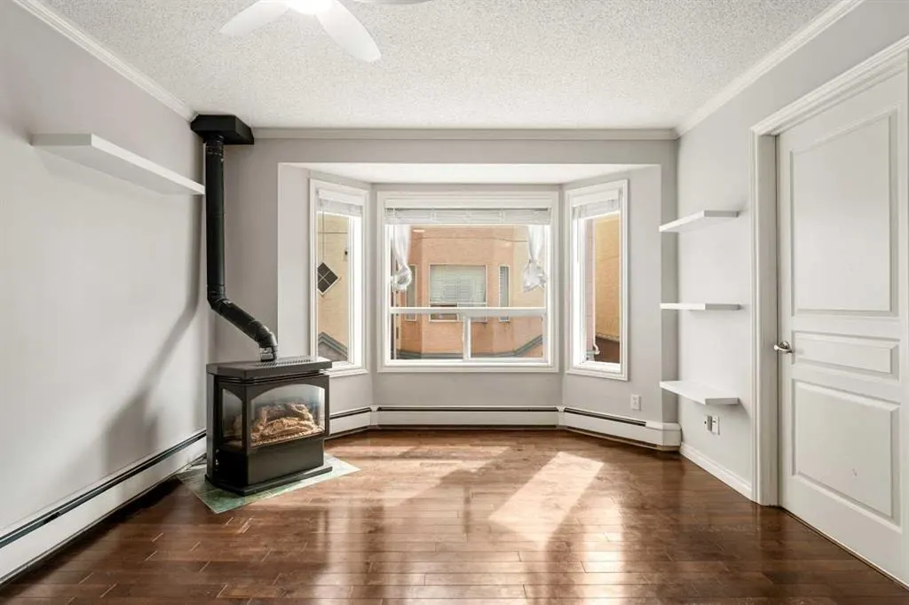 1503 11 Street SW — photo 3