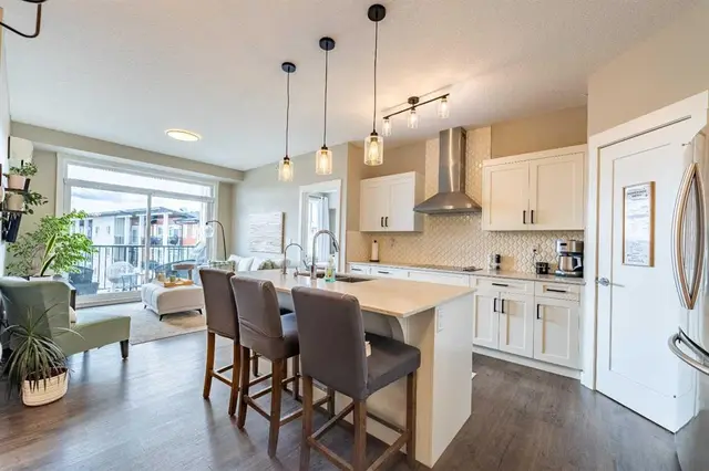10 Walgrove Walk SE #412
