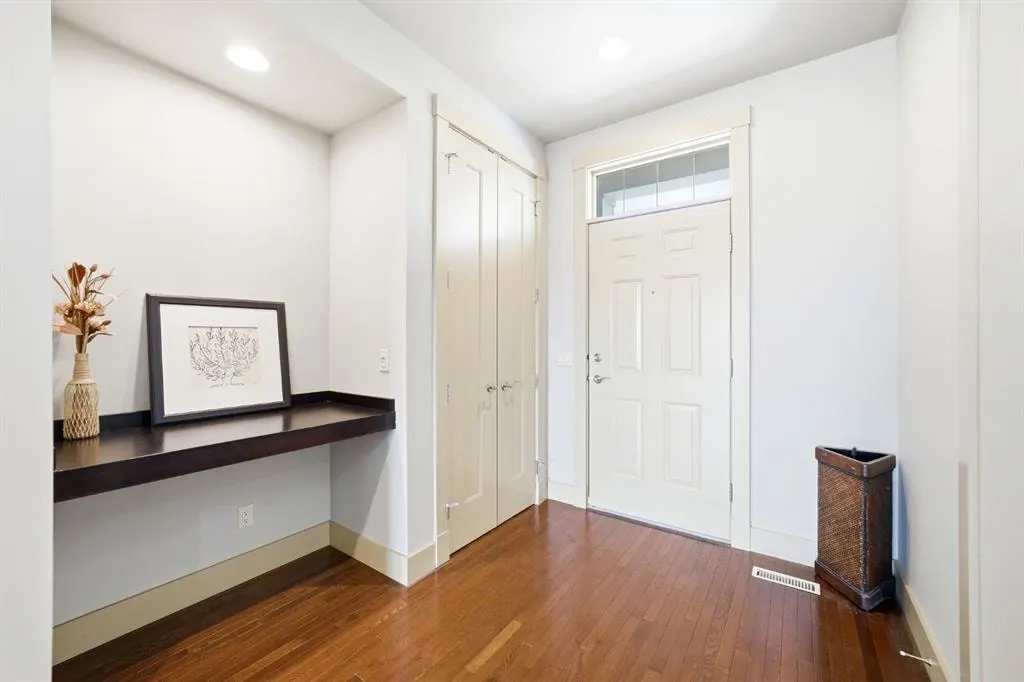 243 Whispering Water Way — photo 2