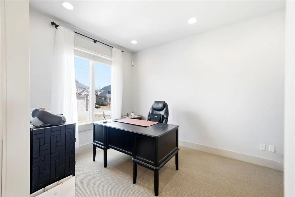 243 Whispering Water Way — photo 3