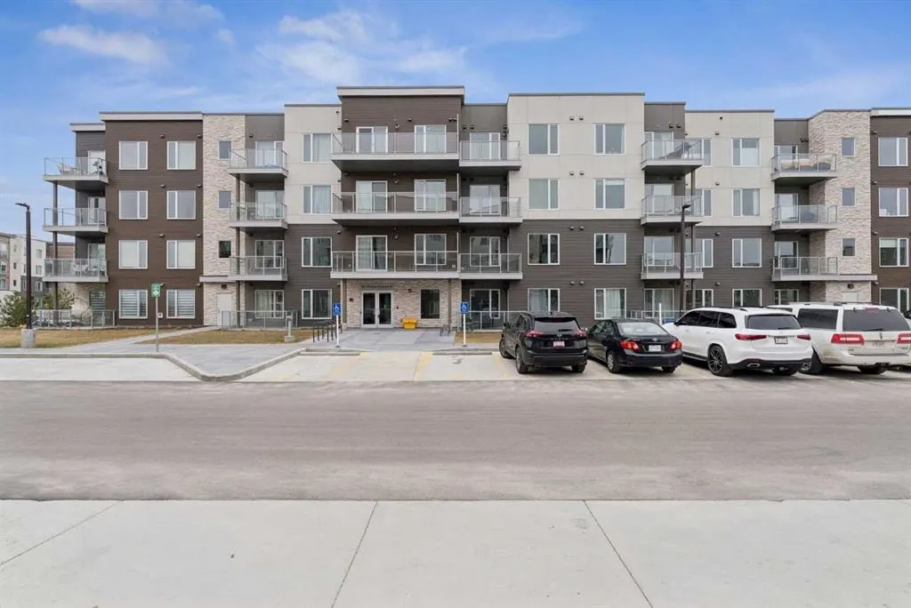 655 Shawnee Square SW #103 — photo 2
