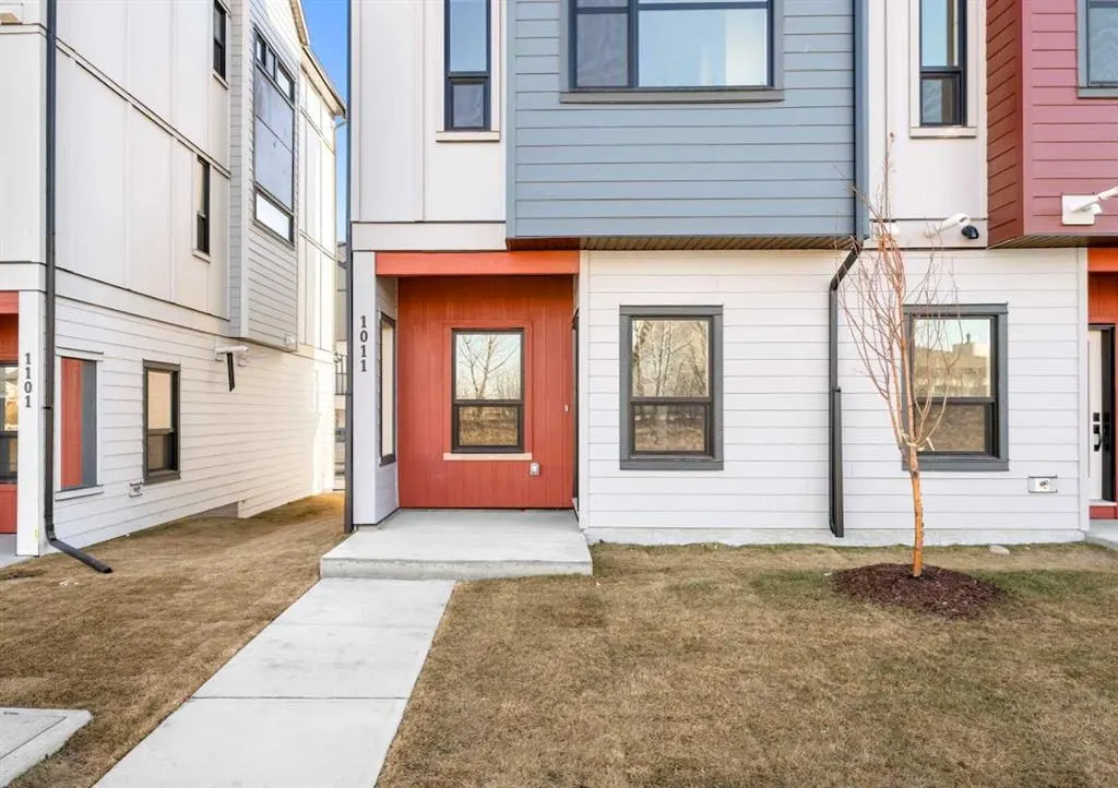 1230 3 Street SE #101 — photo 2