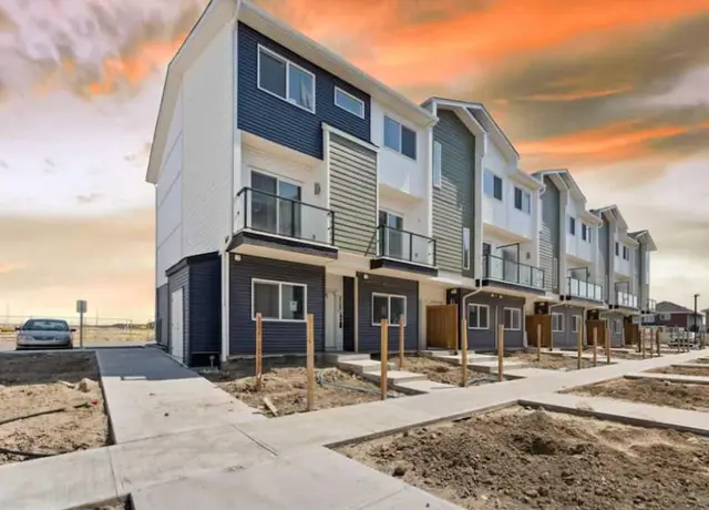 52 Red Sky Villas NE #314