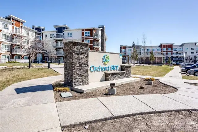 302 Skyview Ranch Drive NE #2406